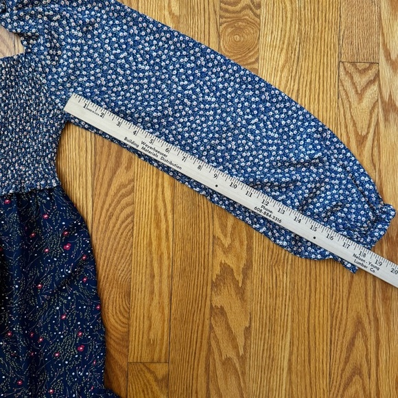 Umgee Women’s Blue Floral Smocked Long Sleeve Square Neck Dress Size Small - Picture 15 of 15